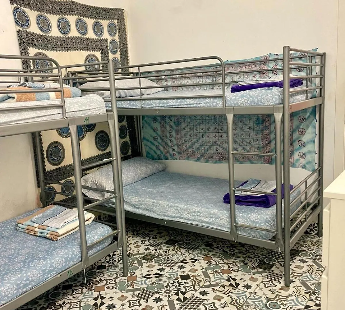 Hostel Rosa De Los Vientos Kadyks